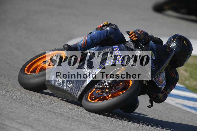 /Archiv-2024/02 29.01.-02.02.2024 Moto Center Thun Jerez/Gruppe gelb-yellow/10